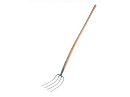 DUNG FORK WITH WOODEN SHAFT 4 TEETH 31 X 23CM